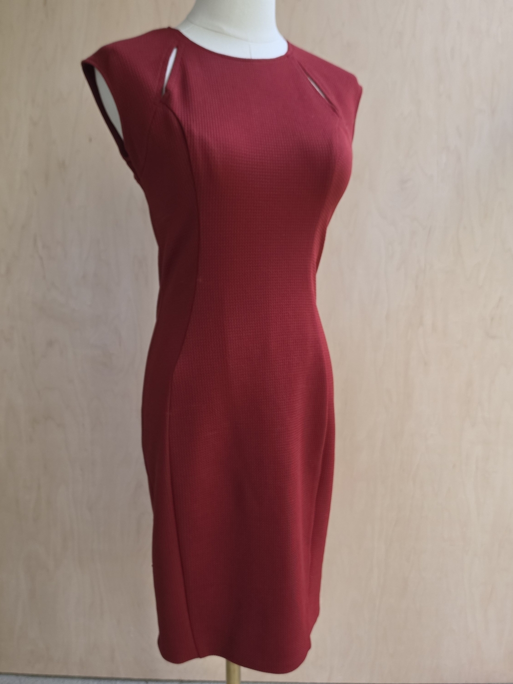 love...ady Red Cap-Sleeve Sheath Dress